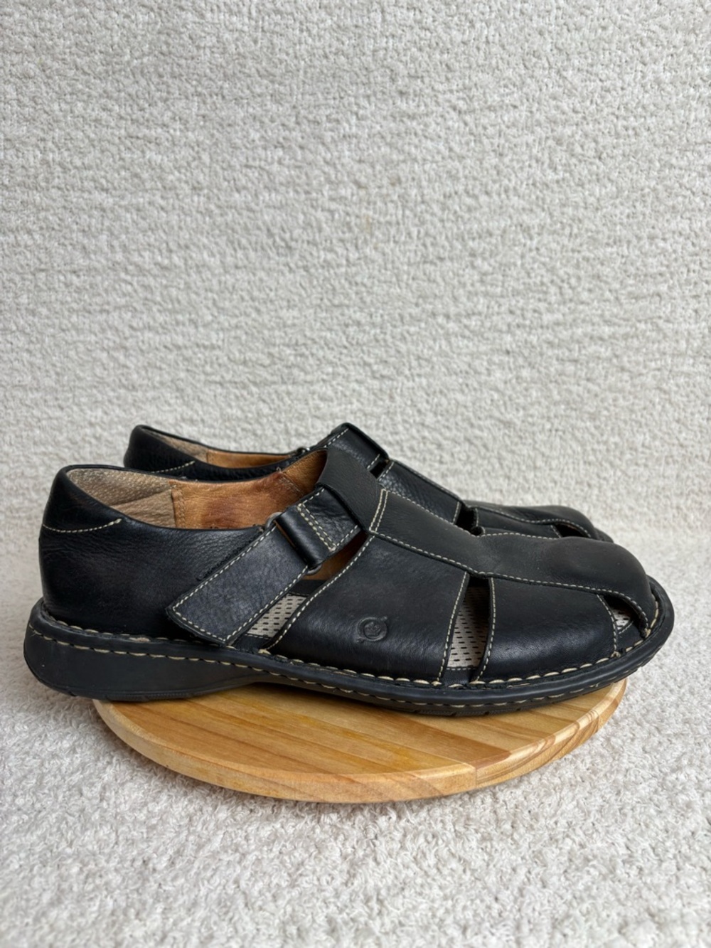 Born Shoes Mens 12 Black Commodore Fisheman Sandals Cushioned Leather